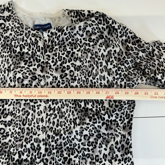 Karen Scott Size Med Cheetah Animal Print Button‎ Cardigan Sweater Office Career - Picture 5 of 9